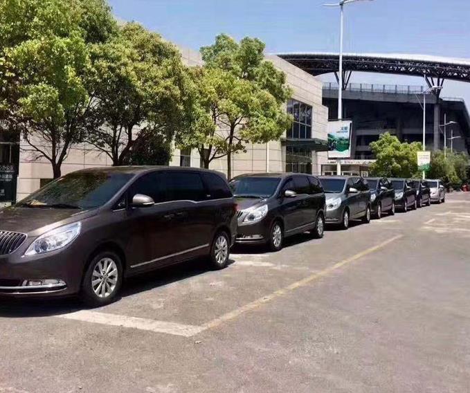 西安商務(wù)會(huì)議租車-百事達(dá) 西安商務(wù)會(huì)議租車-百事達(dá)